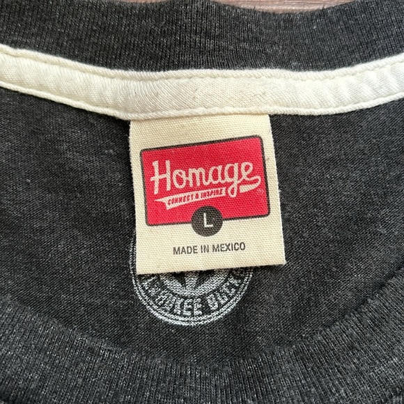 Milwuakee Bucks NBA Jam T-Shirt - Picture 3 of 4